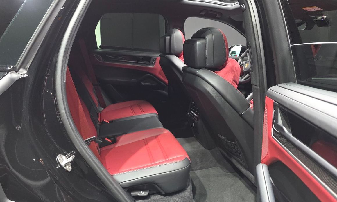 Porsche Cayenne 2024