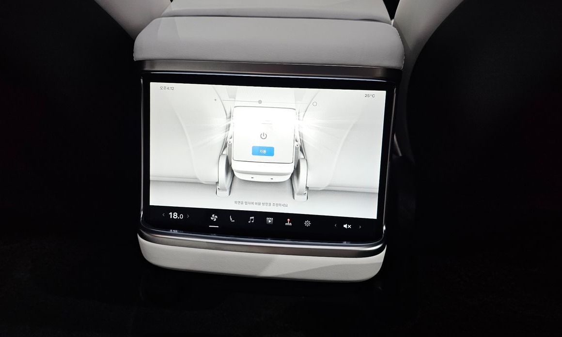 Tesla Model S 2023