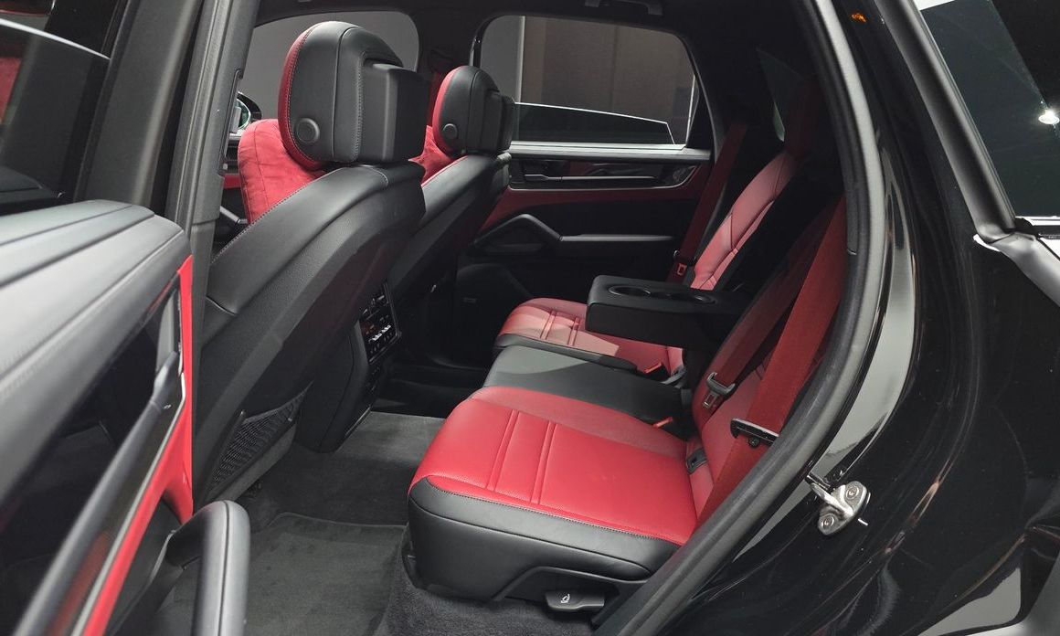 Porsche Cayenne 2024