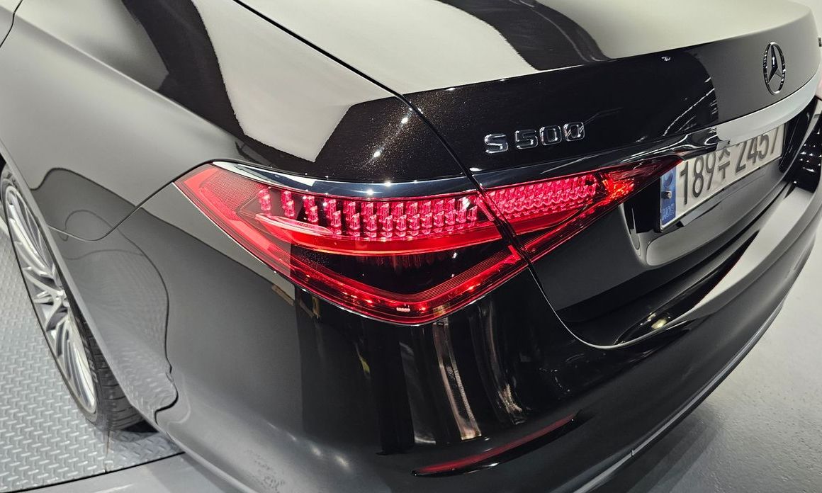 Mercedes-Benz S-Class 2023