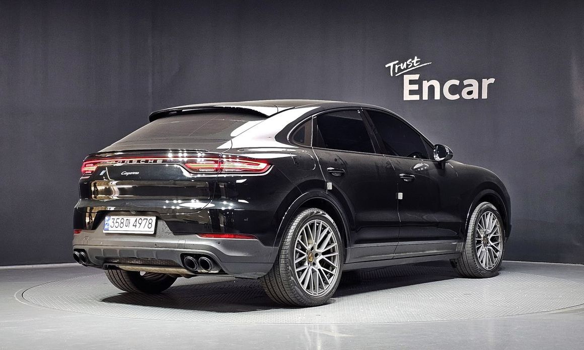 Porsche Cayenne 2023