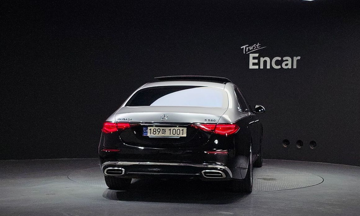 Mercedes-Benz S-Class 2023