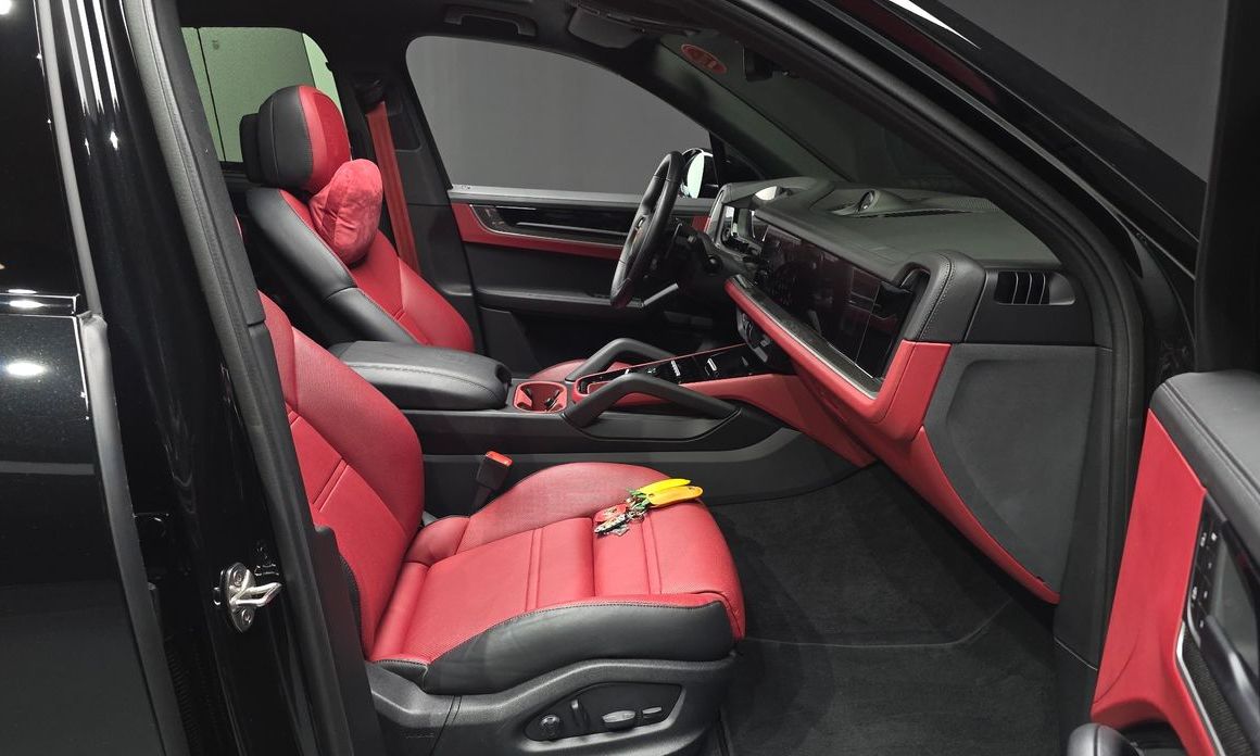 Porsche Cayenne 2024
