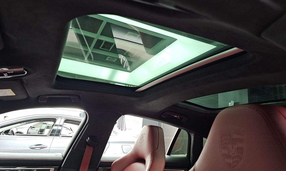 Porsche Panamera 2023