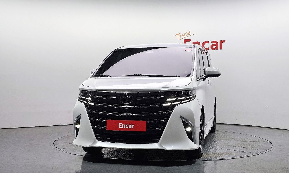 Toyota Alphard 2025