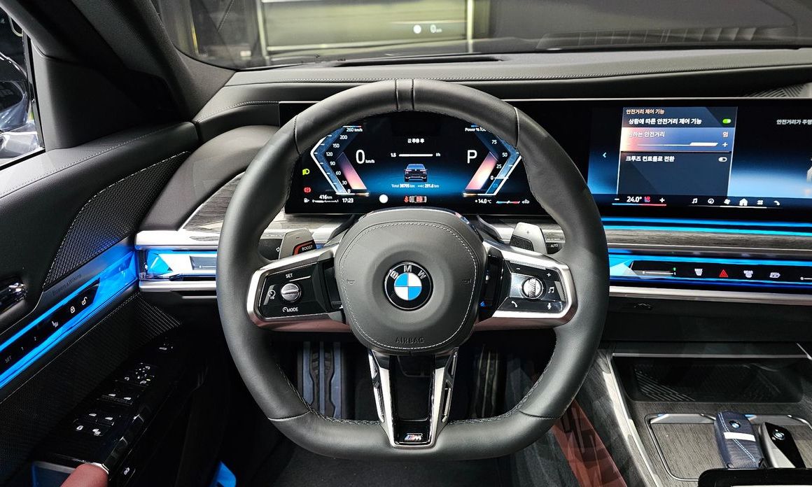 BMW 7-Series 2024