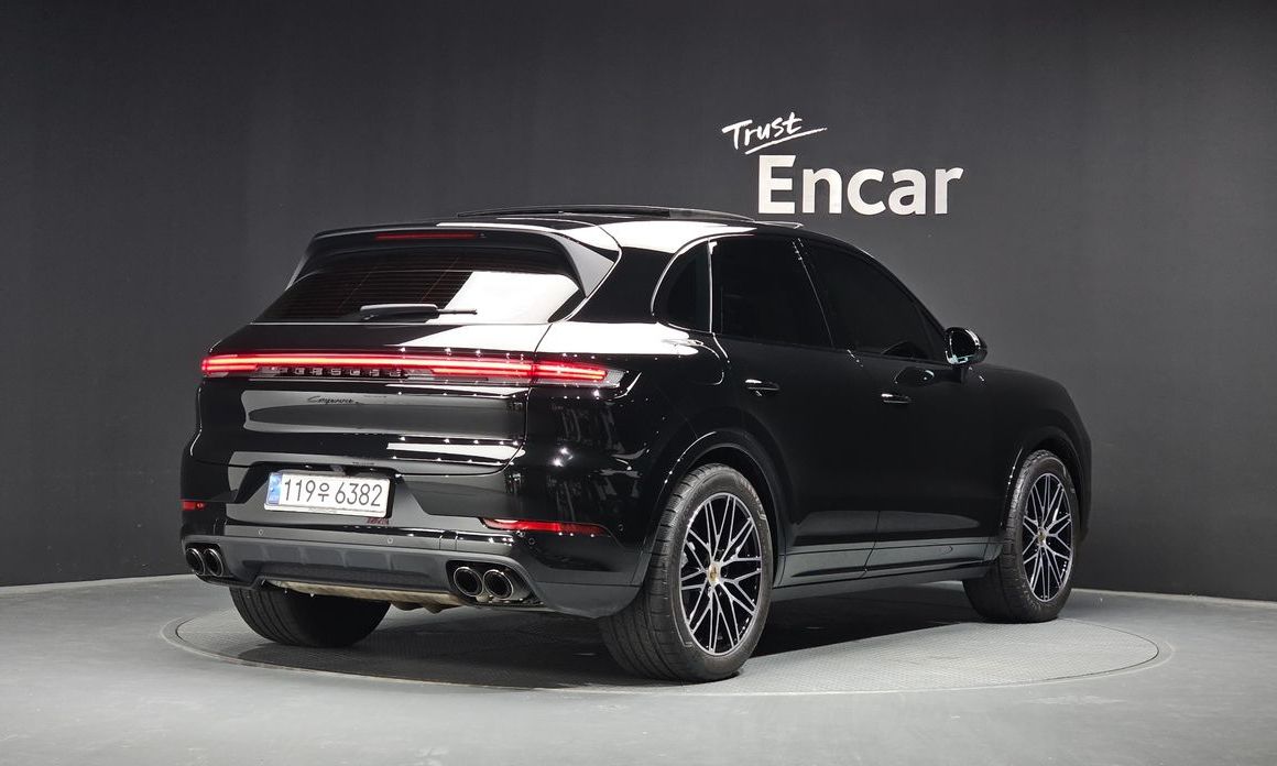 Porsche Cayenne 2024