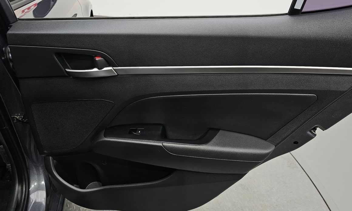 Hyundai AVANTE 2019