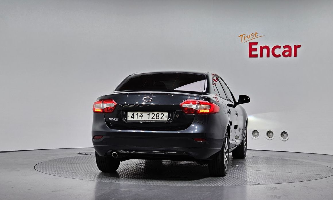 Renault-KoreaSamsung SM3 2013