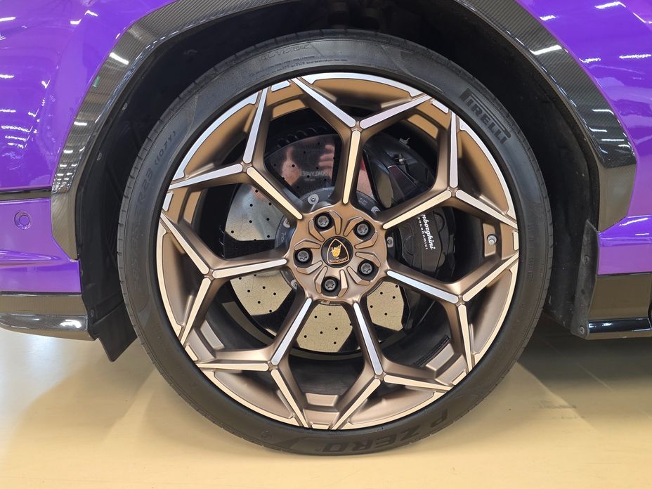 Lamborghini Urus 2023