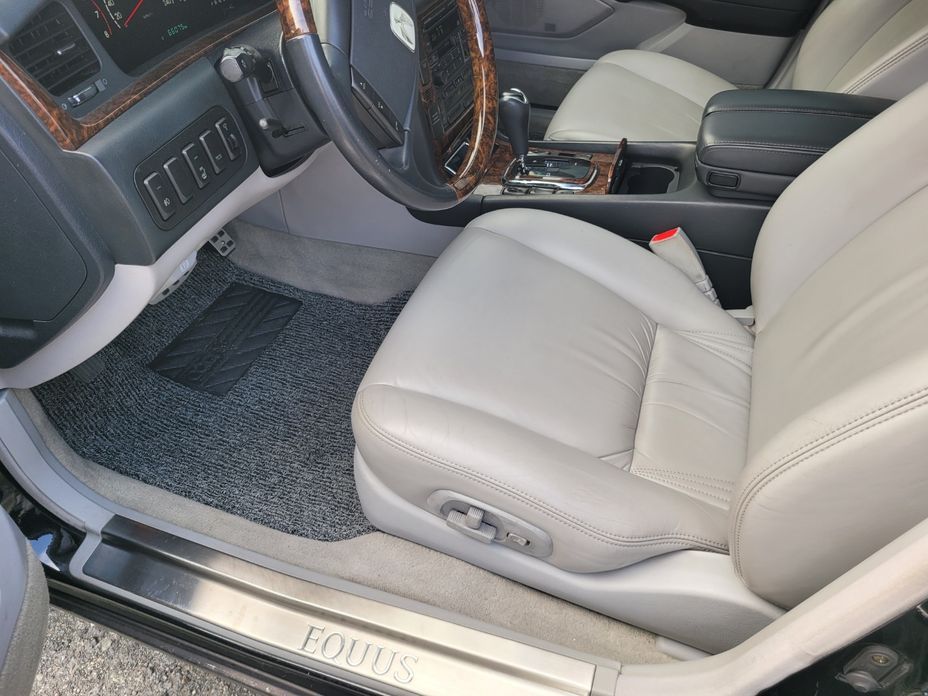 Hyundai Equus 2002