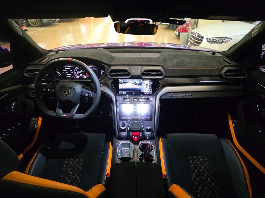 Lamborghini Urus 2023
