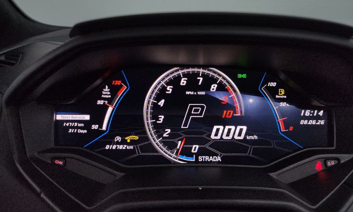 Lamborghini Huracan 2021