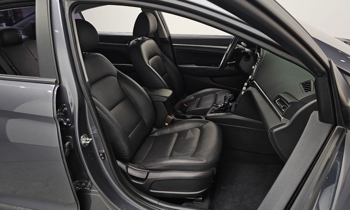 Hyundai AVANTE 2019