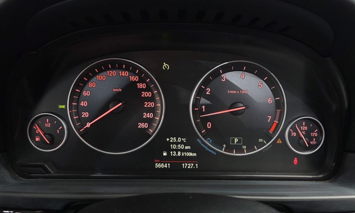 BMW 5-Series 2011