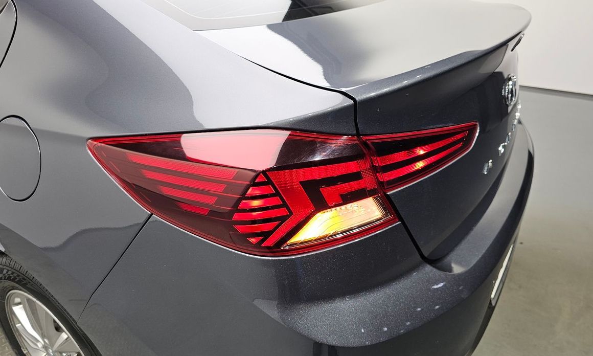 Hyundai AVANTE 2019