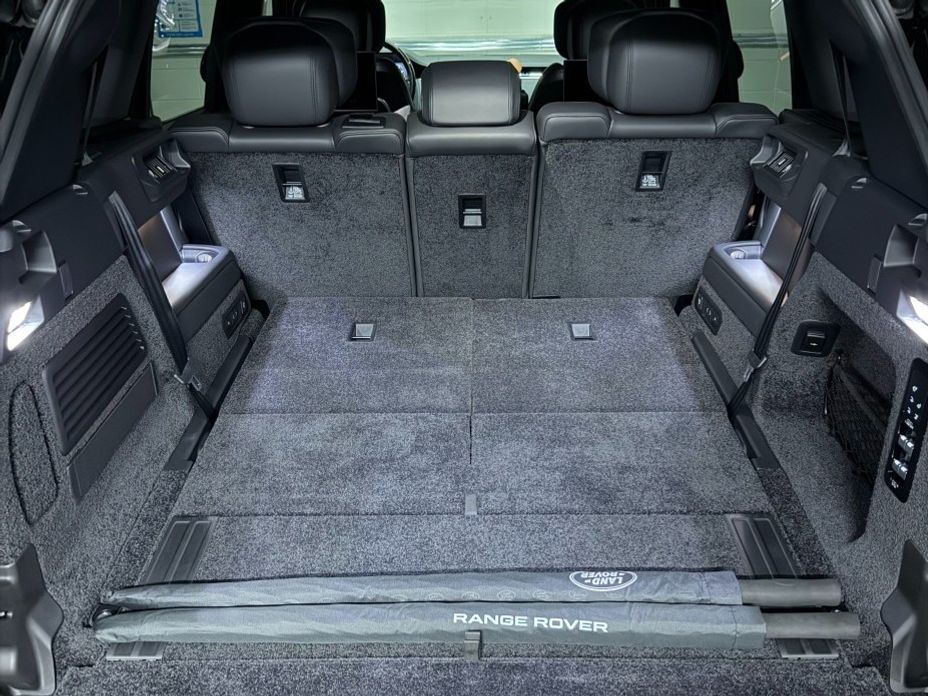 Land Rover Range Rover 2025