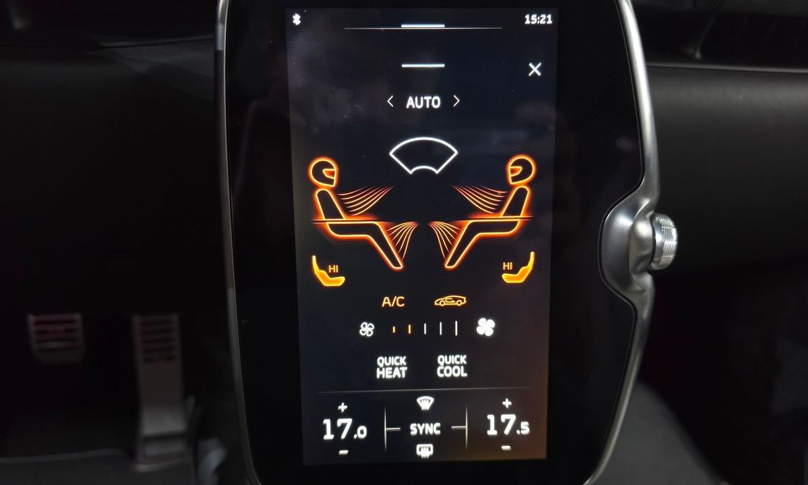 Mclaren Artura 2023