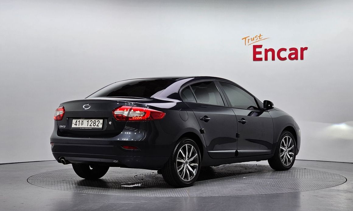 Renault-KoreaSamsung SM3 2013