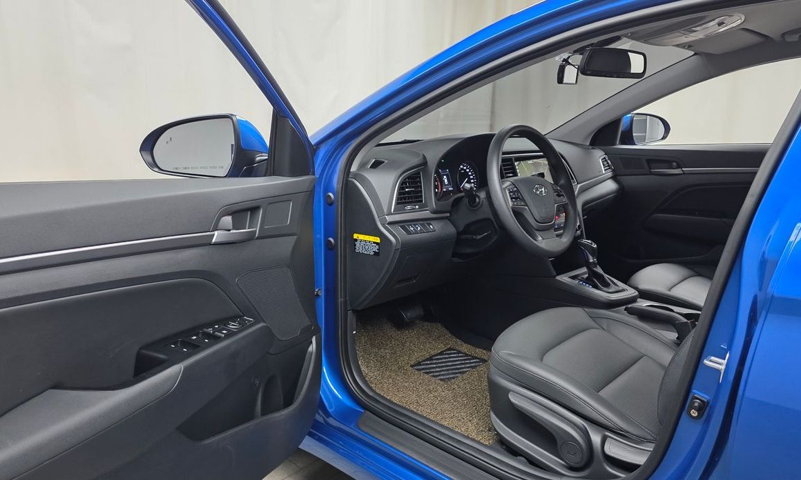Hyundai AVANTE 2018