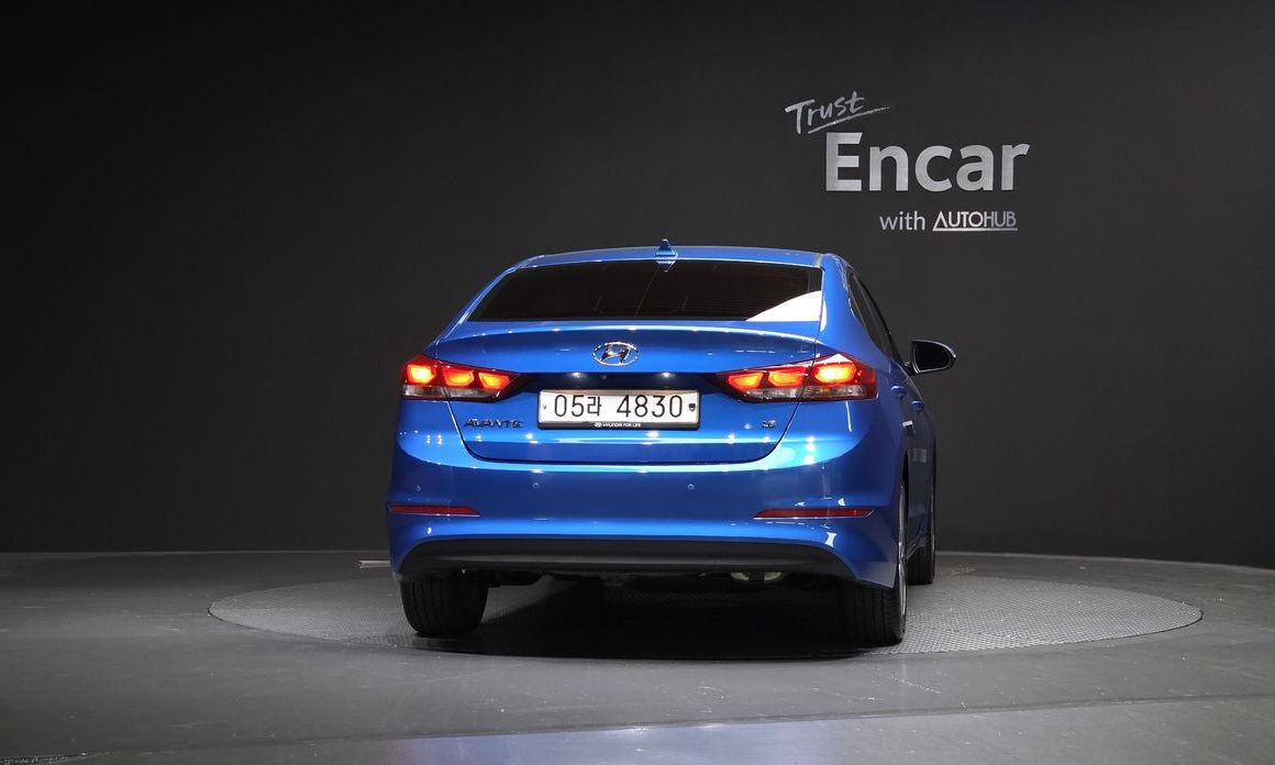 Hyundai AVANTE 2018