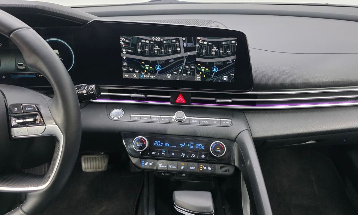Hyundai AVANTE 2021