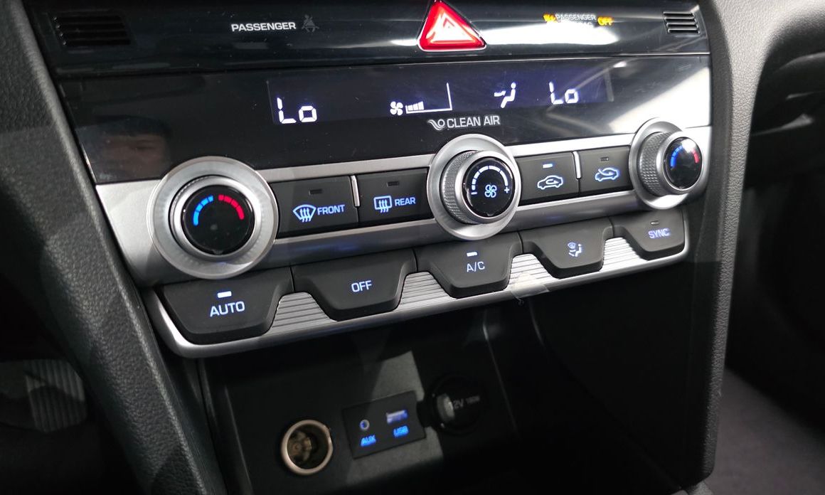 Hyundai AVANTE 2020