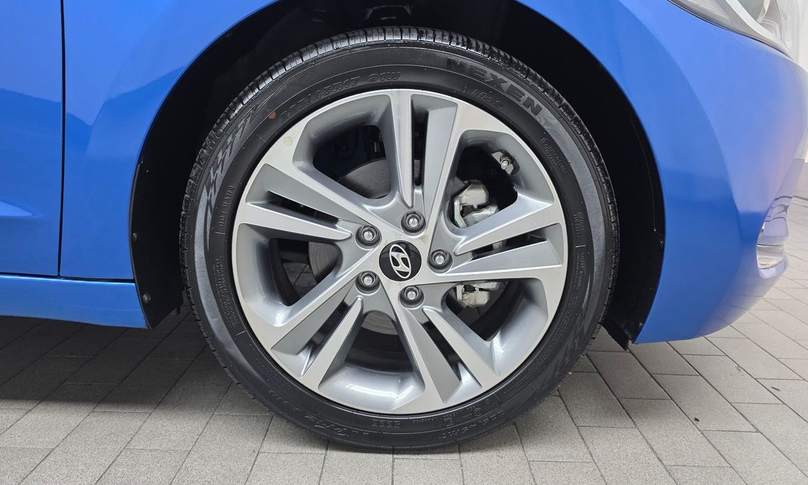 Hyundai AVANTE 2018