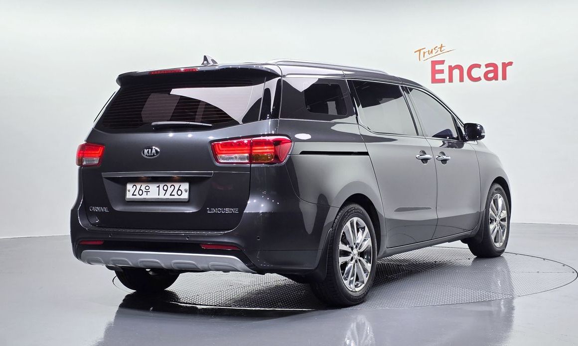 Kia Canival 2018