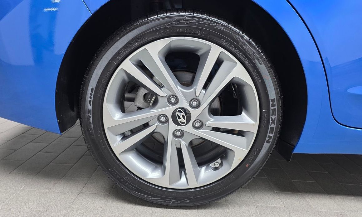 Hyundai AVANTE 2018
