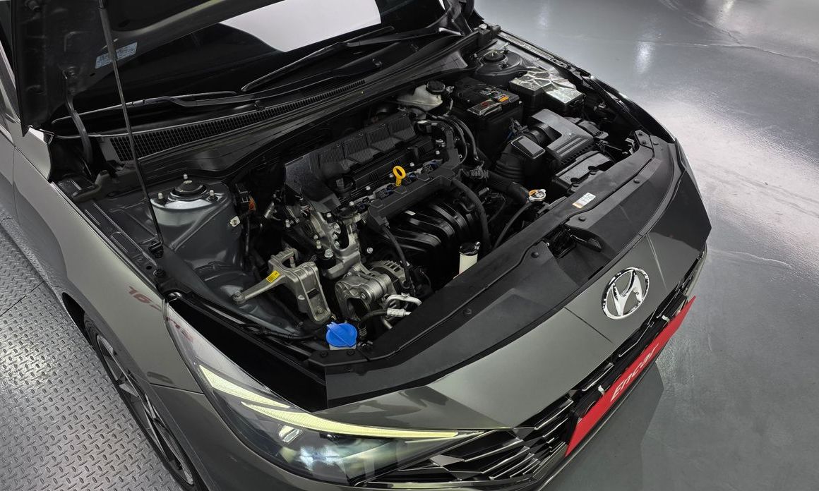 Hyundai AVANTE 2021