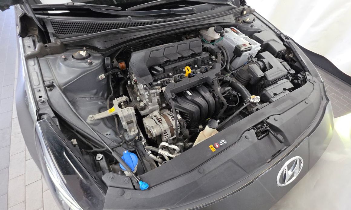 Hyundai AVANTE 2021
