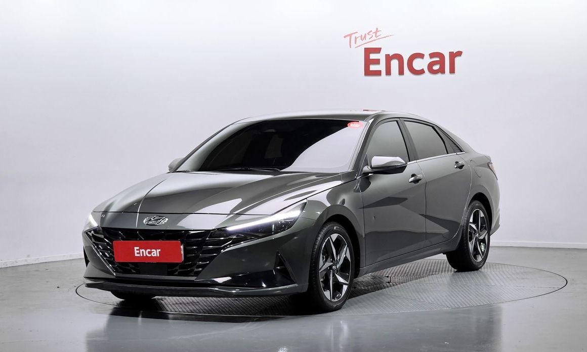 Hyundai AVANTE 2021