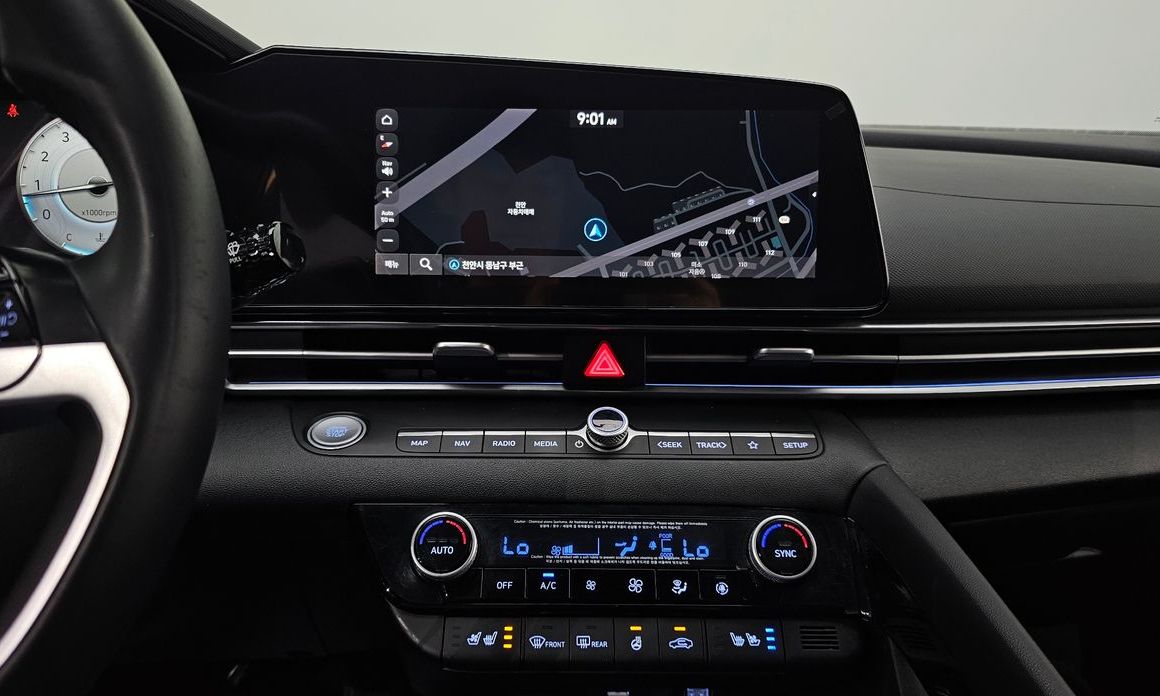 Hyundai AVANTE 2021