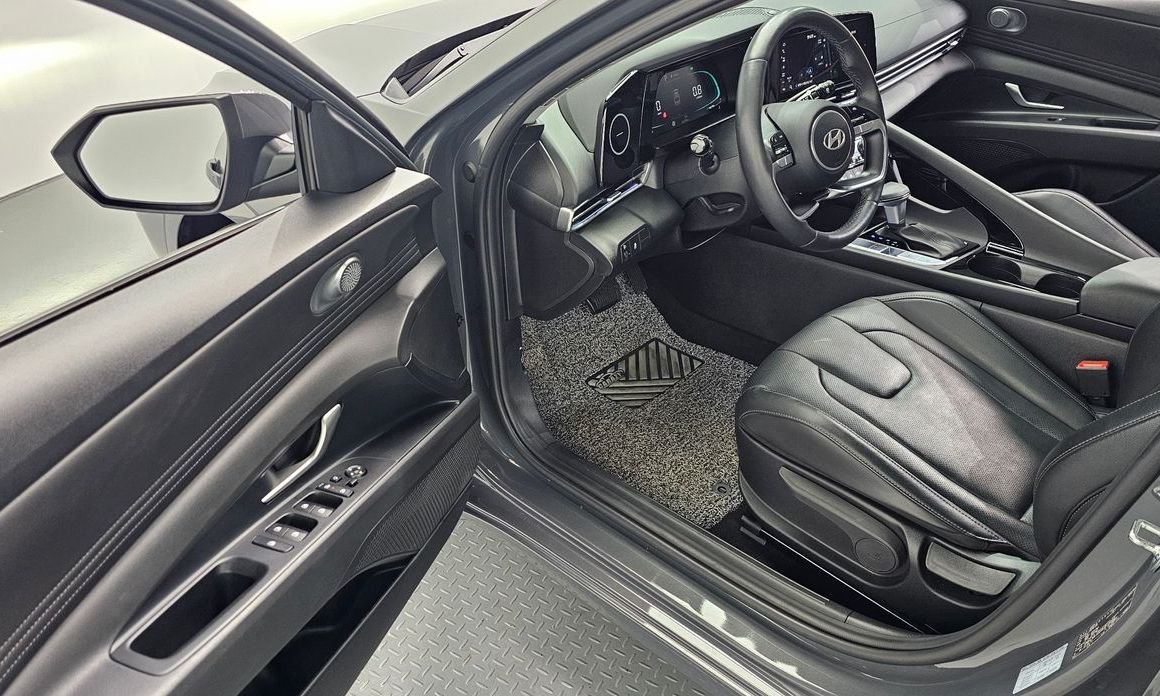 Hyundai AVANTE 2024