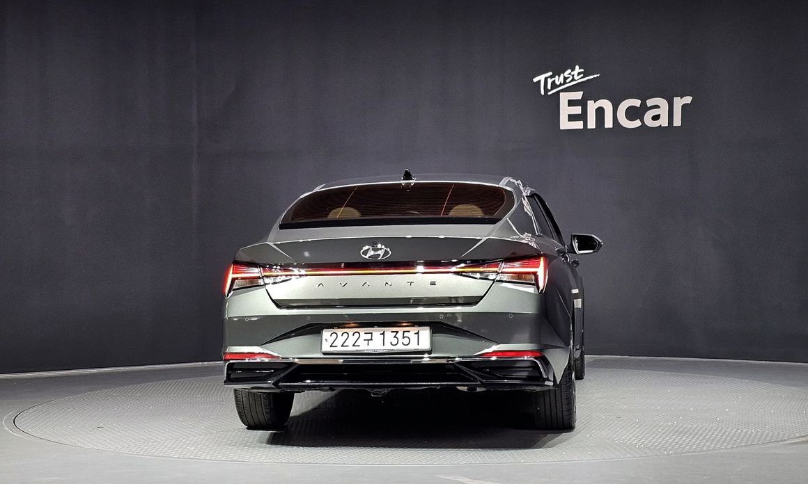 Hyundai AVANTE 2021
