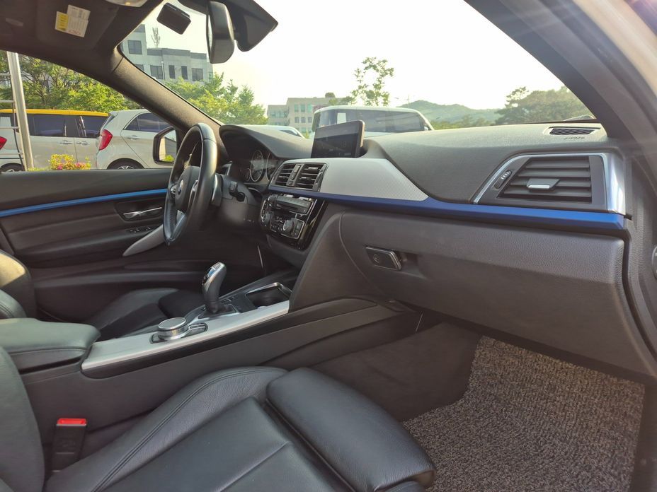 BMW 3-Series 2017