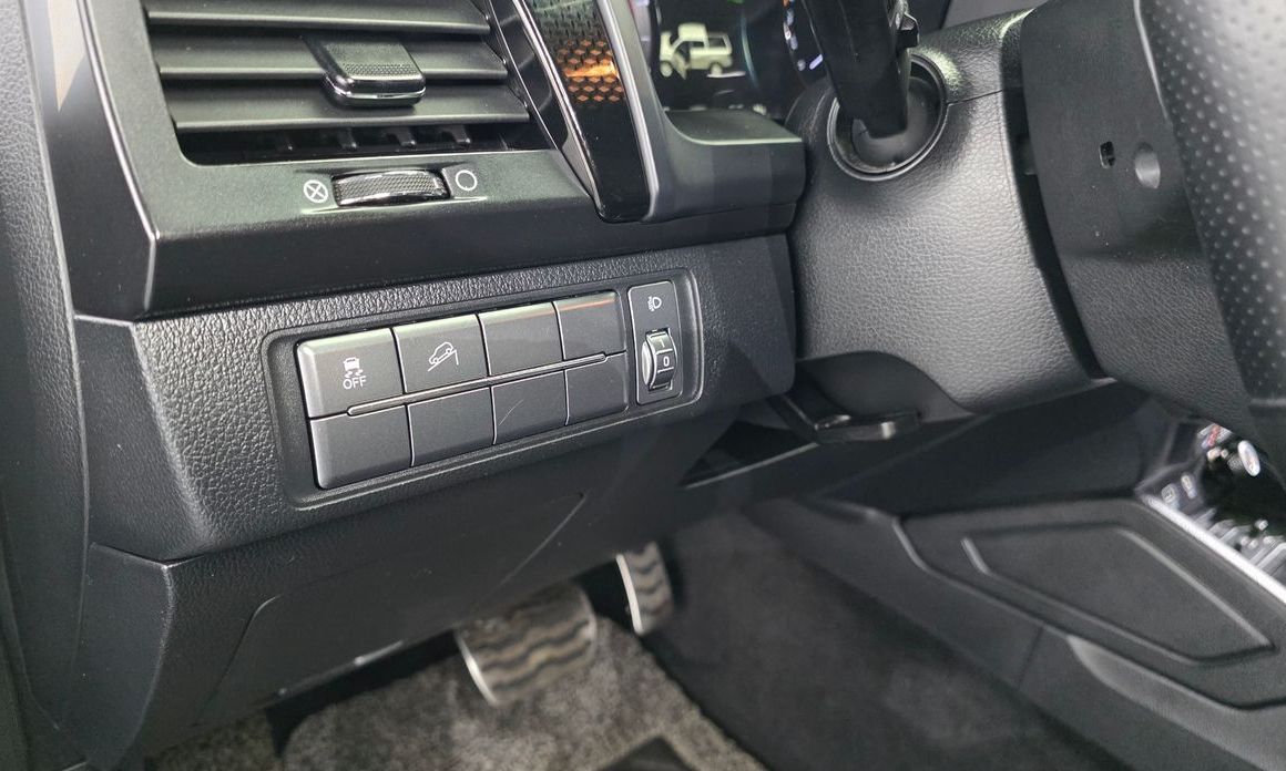 KG_Mobility_Ssangyong Rexton 2020