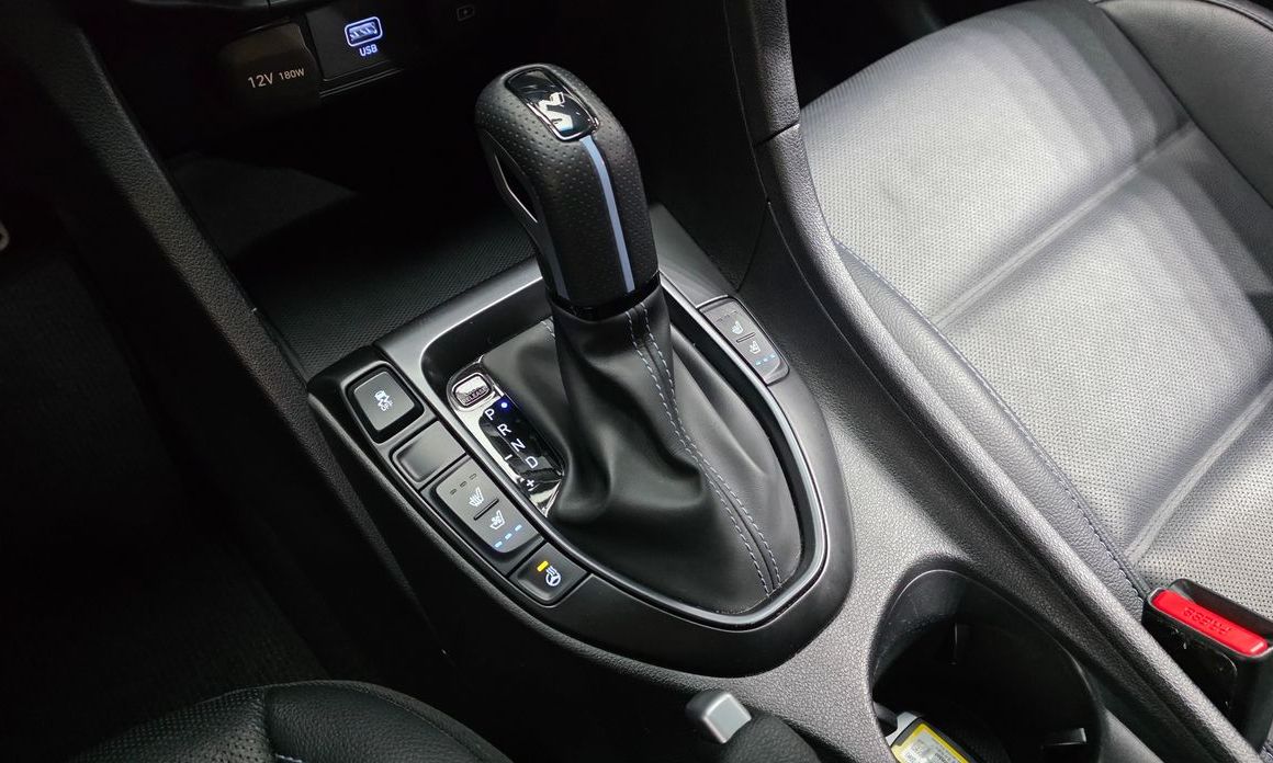 Hyundai Veloster 2023