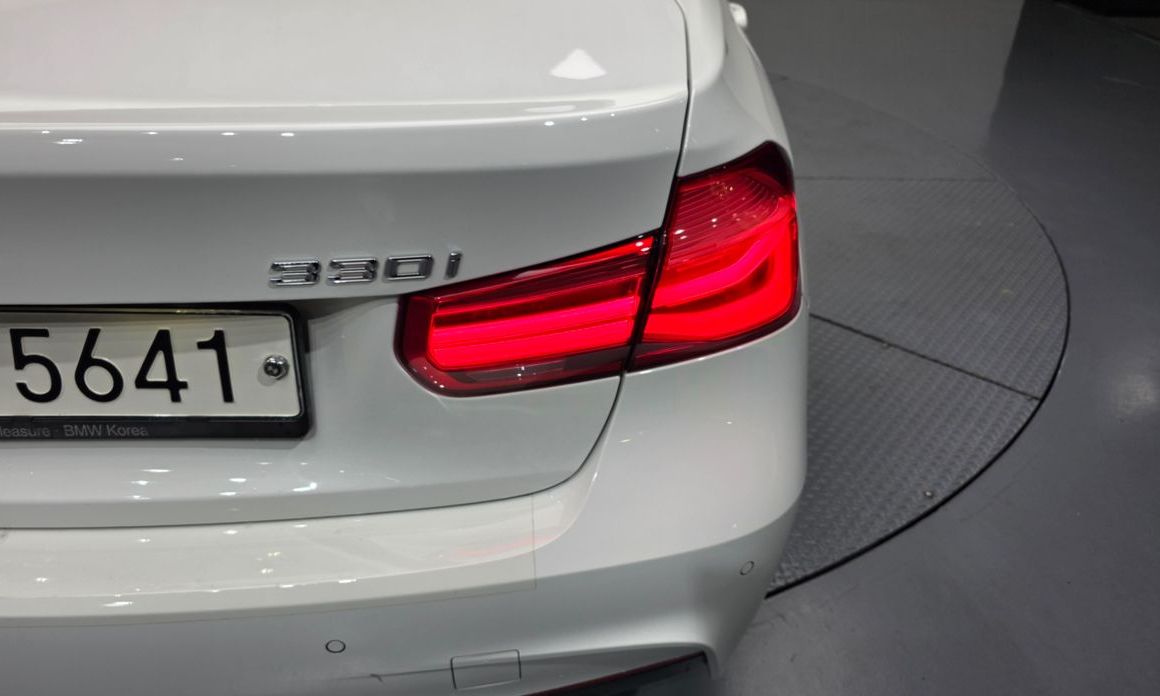 BMW 3-Series 2017