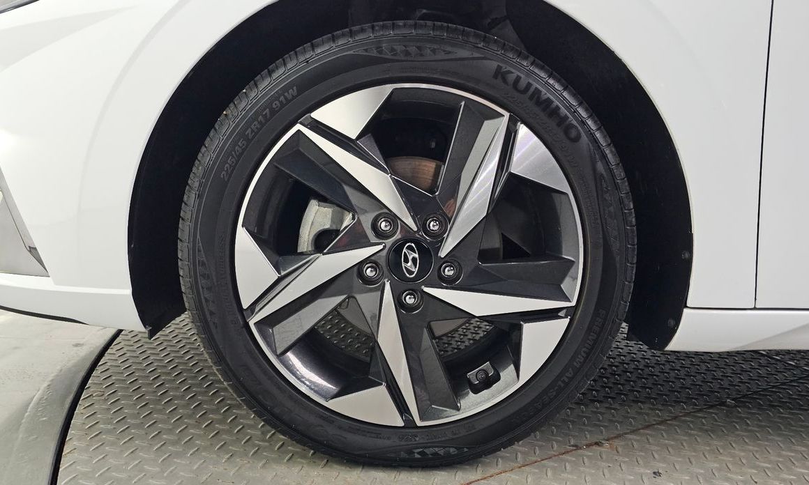 Hyundai AVANTE 2023