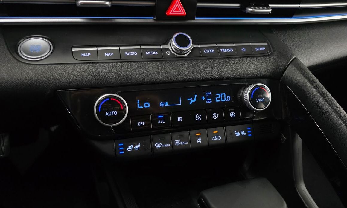 Hyundai AVANTE 2021