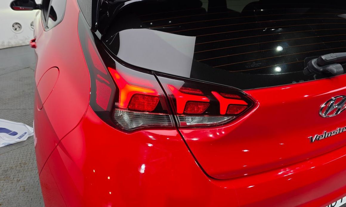 Hyundai Veloster 2023