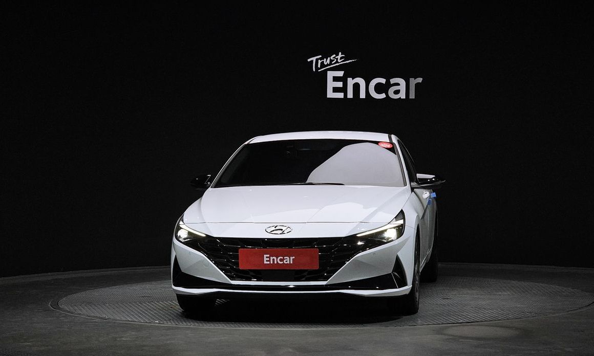 Hyundai AVANTE 2021