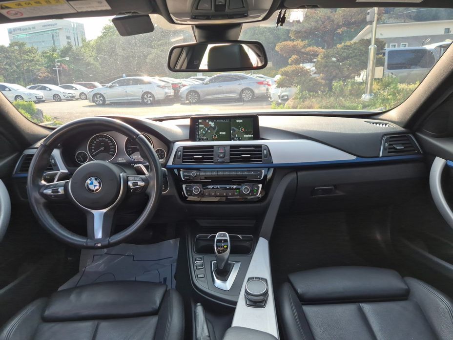 BMW 3-Series 2017