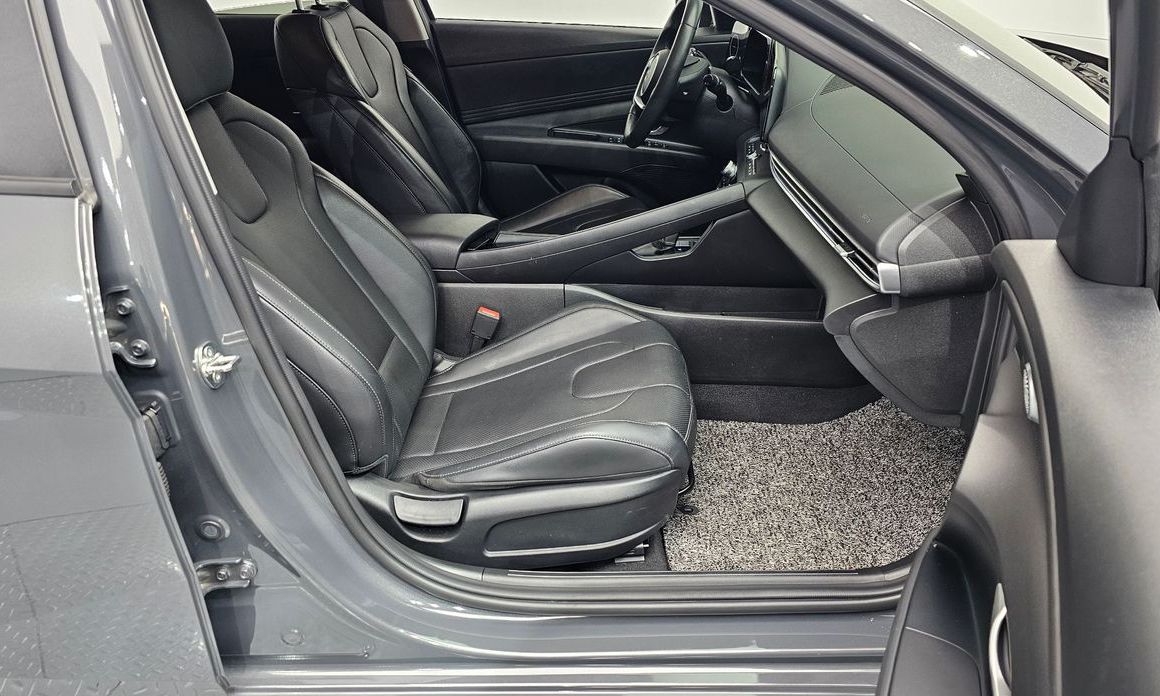 Hyundai AVANTE 2024