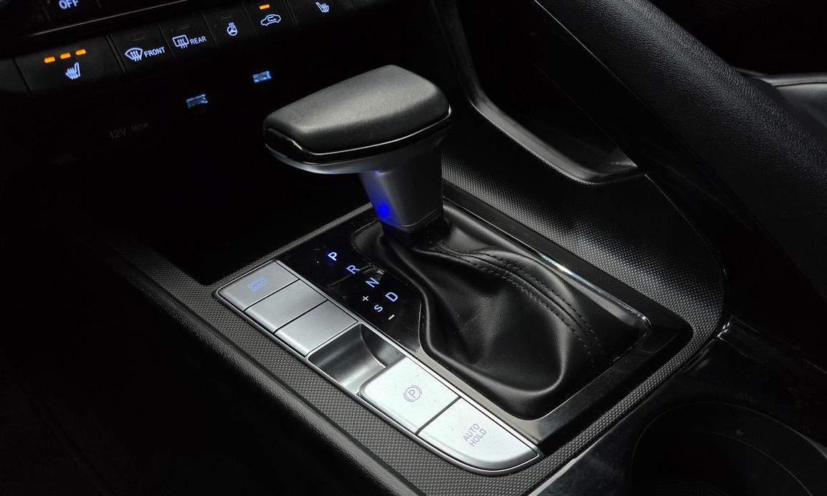 Hyundai AVANTE 2023