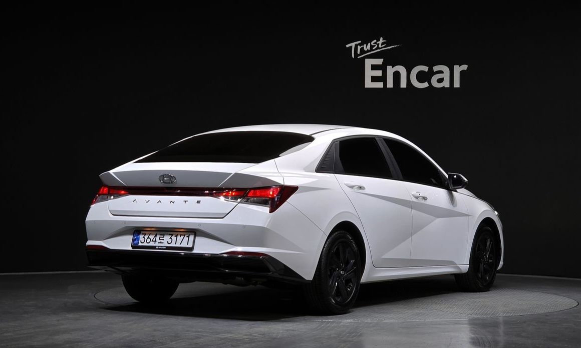 Hyundai AVANTE 2023