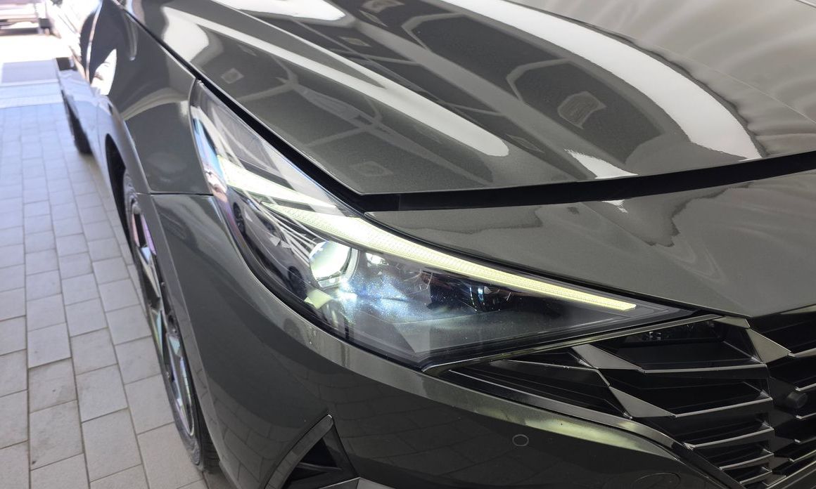 Hyundai AVANTE 2021