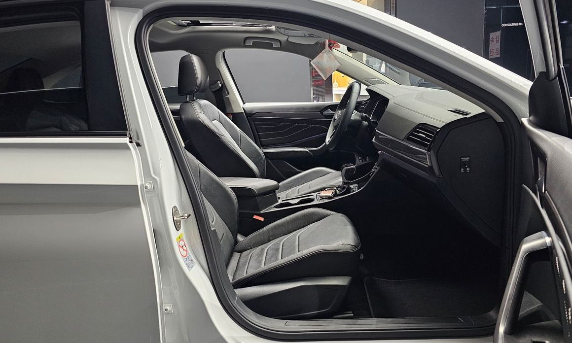 Volkswagen Jetta 2023